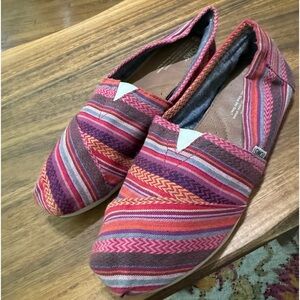 Tom’s Women’s shoes